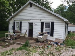 6799 Brackridge Ln, Boonville, IN 47601