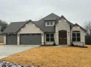 127 Ogana Way, Tellico Plns, TN 37774