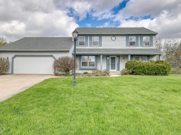 141 Kerry Glen COURT, Pewaukee, WI 53072