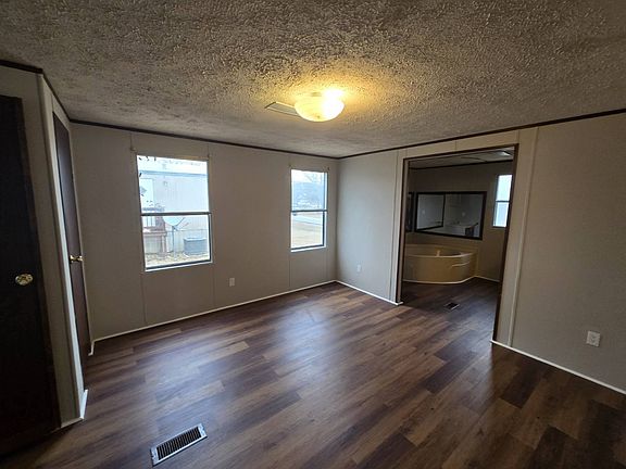 3rd image of 491 Chapman Rd Lot 6