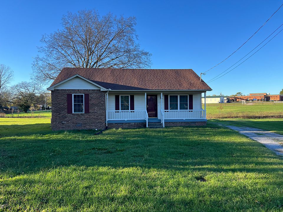 1st image of 408 Indian Hills Ct