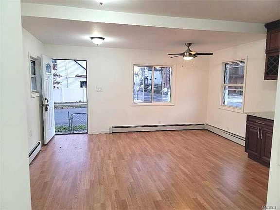 4th image of 164-27 108th Ave
