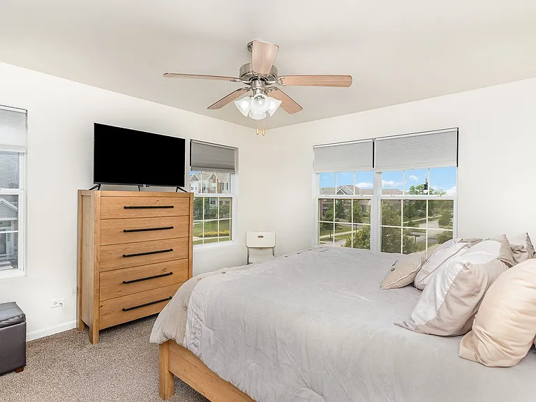 15373 Sheffield Square Pkwy — Photo 10