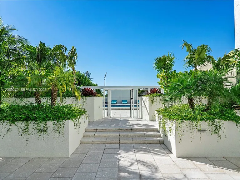 9172 Collins Ave #216 — Photo 21