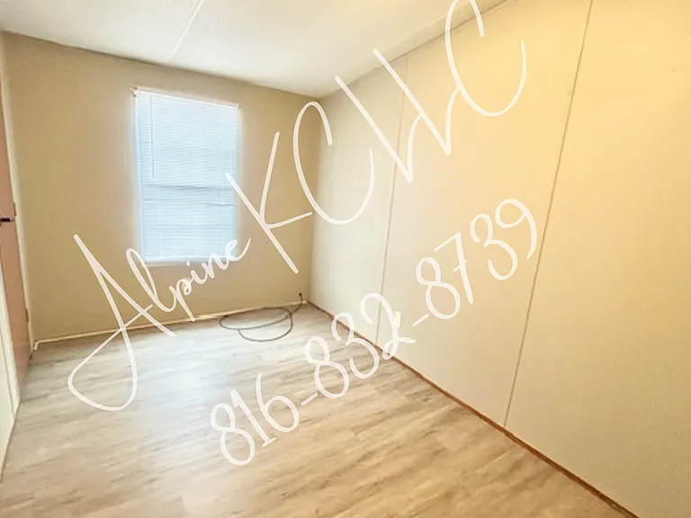 5601 SW Lakefront Ln S #11 — Photo 4