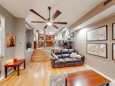 3235 Cole Ave APT 50, Dallas, TX, 75204