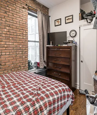 Rented by Douglas Elliman | media 12