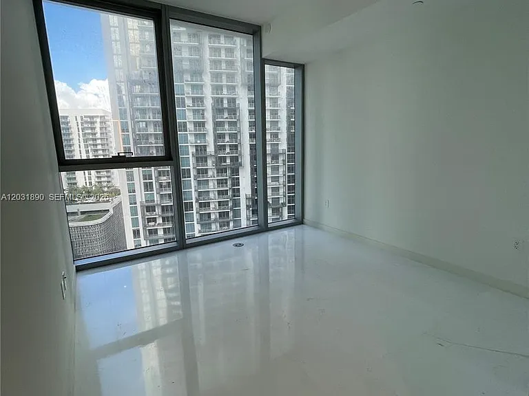 300 Biscayne Boulevard Way #2008 — Photo 12