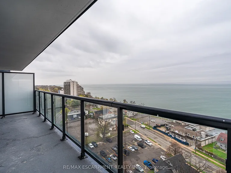 2075 Lakeshore Rd #1205 — Photo 20