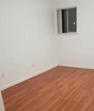 Upper Level - Rear room