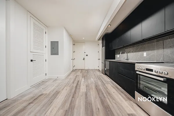 Rented by Nooklyn NYC LLC | media 48