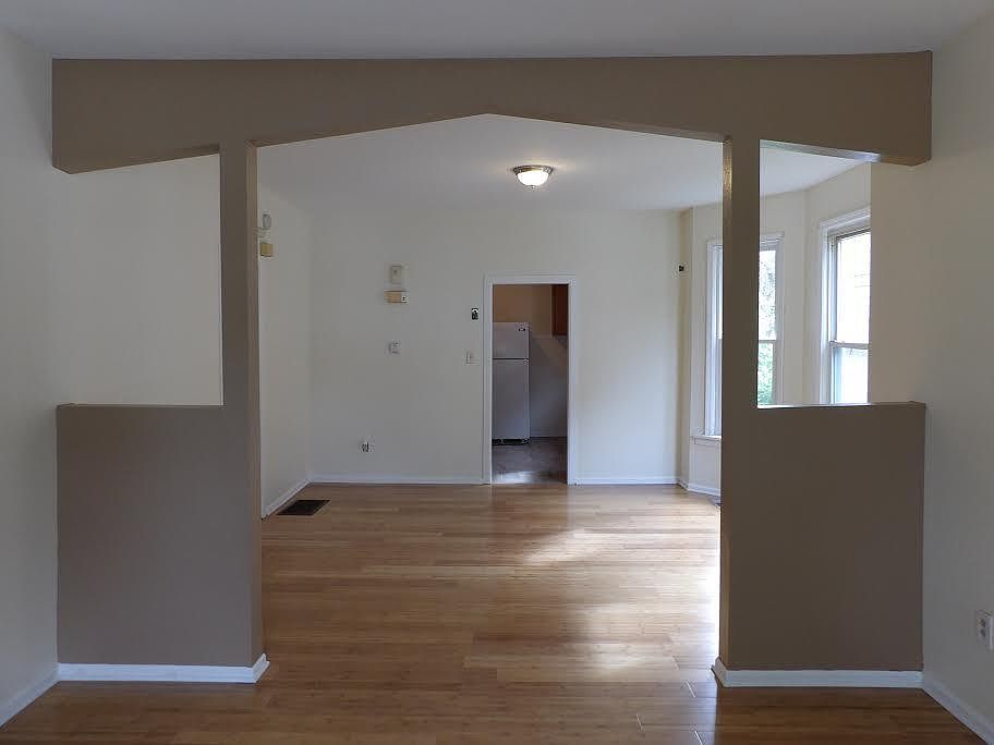 1st image of 10749 S Wentworth Ave