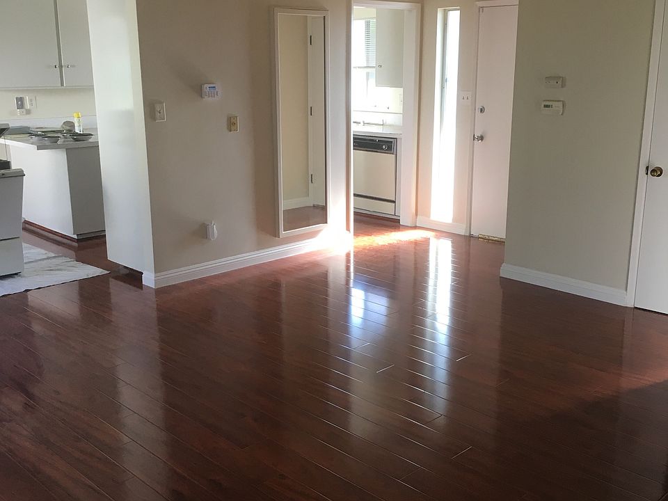 1st image of 1028 Fairview Ave APT B