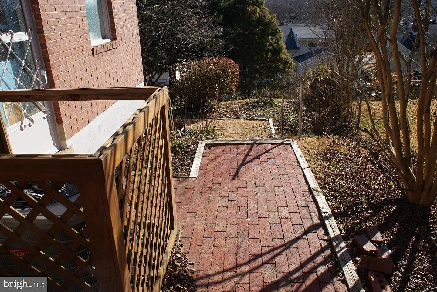 5 bed, 3.0 bath, 1176 sqft, $3,300 — Photo 3