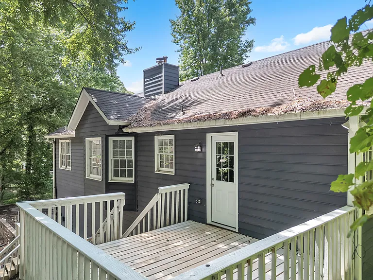 608 Wood Ridge Dr — Photo 31