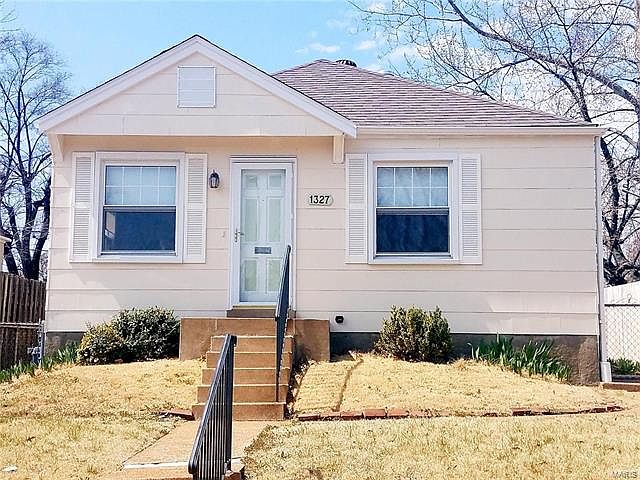 1st image of 1327 San Jacinto Ct