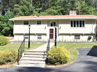 110-112 Rowley Bridge Rd, Topsfield, MA 01983