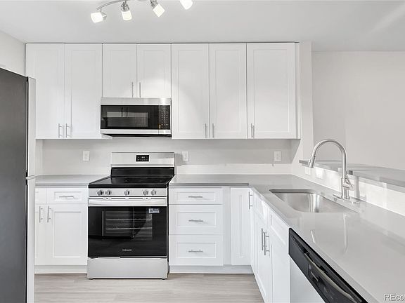 4th image of 5711 W 92nd Avenue #7