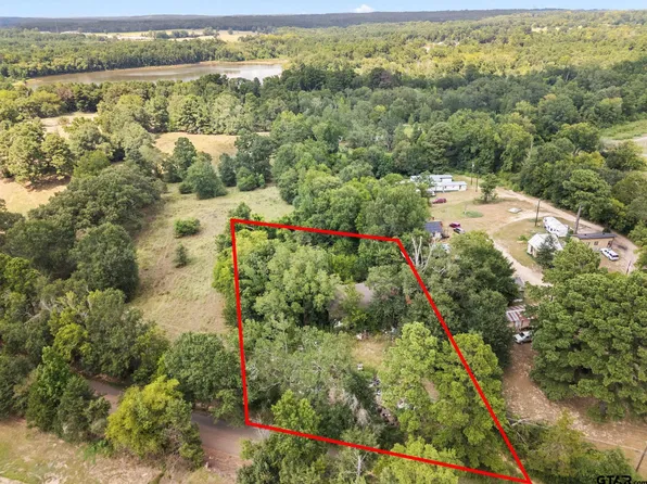 650 County Road 3301, Jacksonville, TX 75766