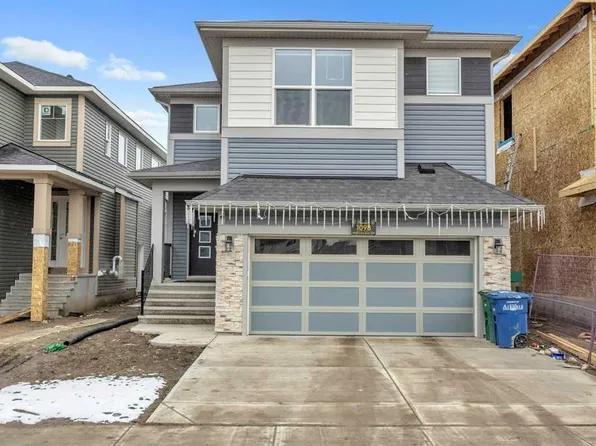 1098 S Midtown Ave SW, Airdrie, AB T4B 3L2
