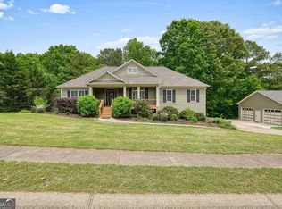 136 Sweetwater Creek Trl, Canton, GA 30114