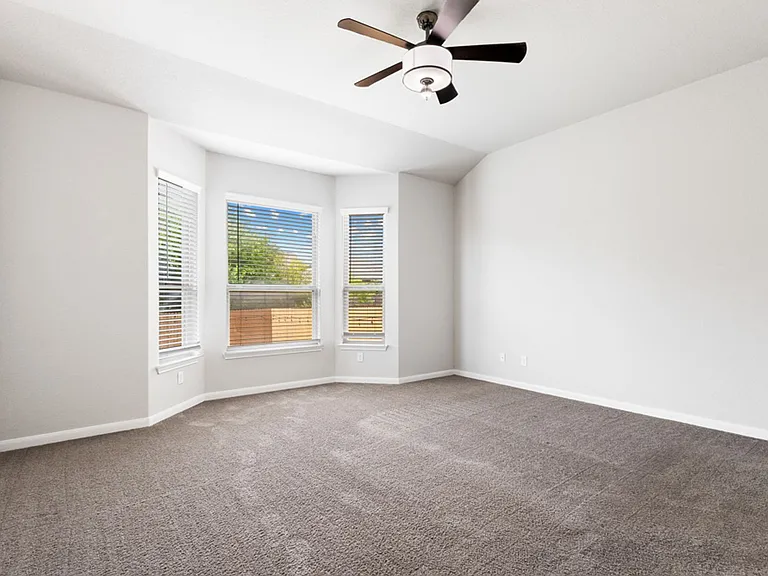 15136 Pandion Dr — Photo 10