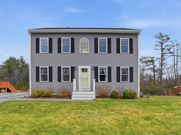 3 Fieldstone Ln, Marion, MA 02738
