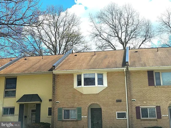 3411 S Leisure World Blvd #90, Silver Spring, MD 20906