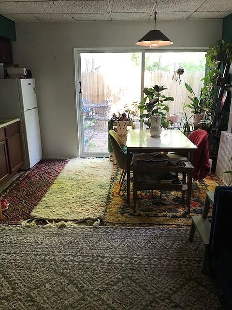 1st image of 135 N 21st St APT 1R