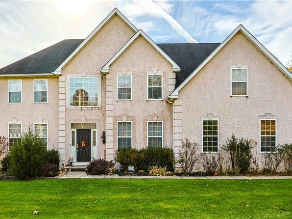 6650 Powder Valley Rd, Zionsville, PA 18092