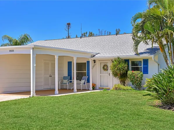9505 Colonial Dr, Bradenton, FL 34210