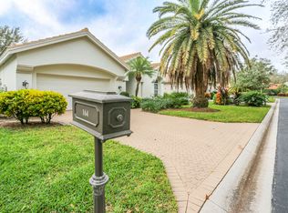 164 Spring Lake Cir, Naples, FL 34119