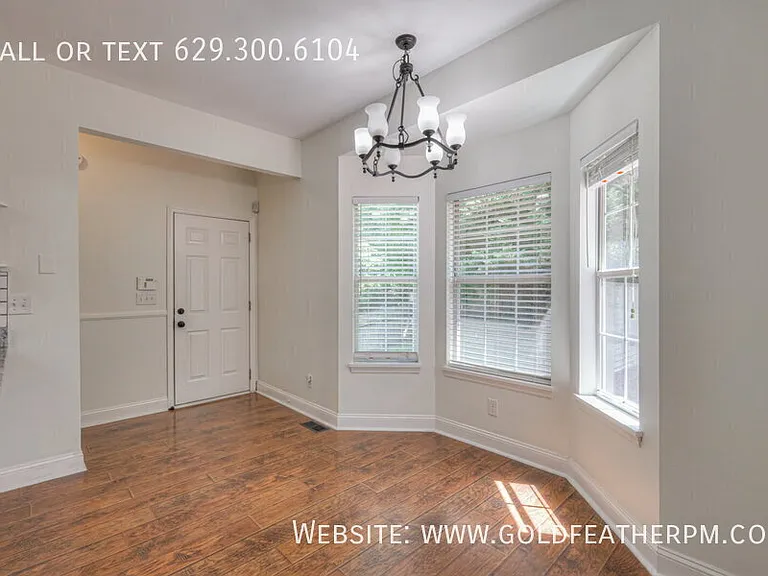 5888 Woodlands Ave — Photo 13