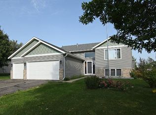 19262 Encore Ct, Farmington, MN 55024