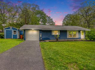 438 Woodland St, Belding, MI 48809