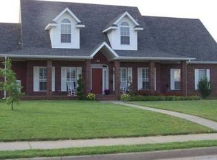 190 W Cedarbrook Pl, Farmington, AR 72730