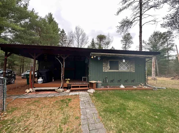 1070 Penny Ln, West Branch, MI 48661