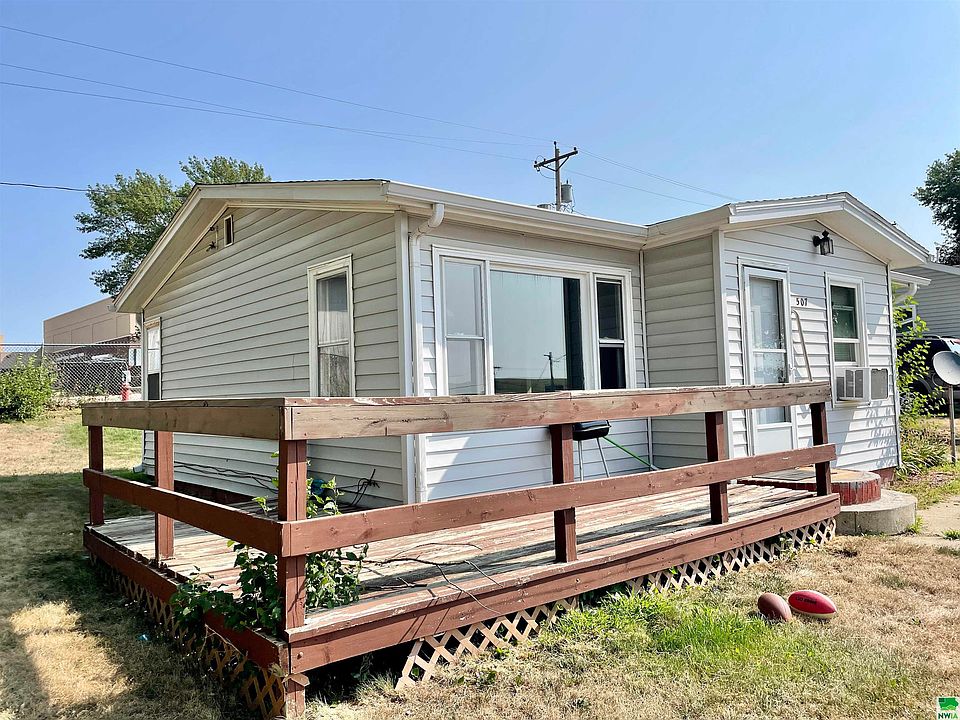 1st image of 507 West Dr