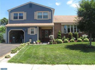 37 N Trooper Rd, Norristown, PA 19403