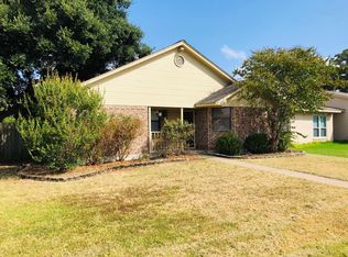 809 Camellia Ct, College Station, TX 77840