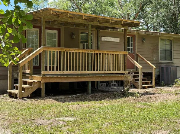 833 Fields Rd, Jacksonville, FL 32218