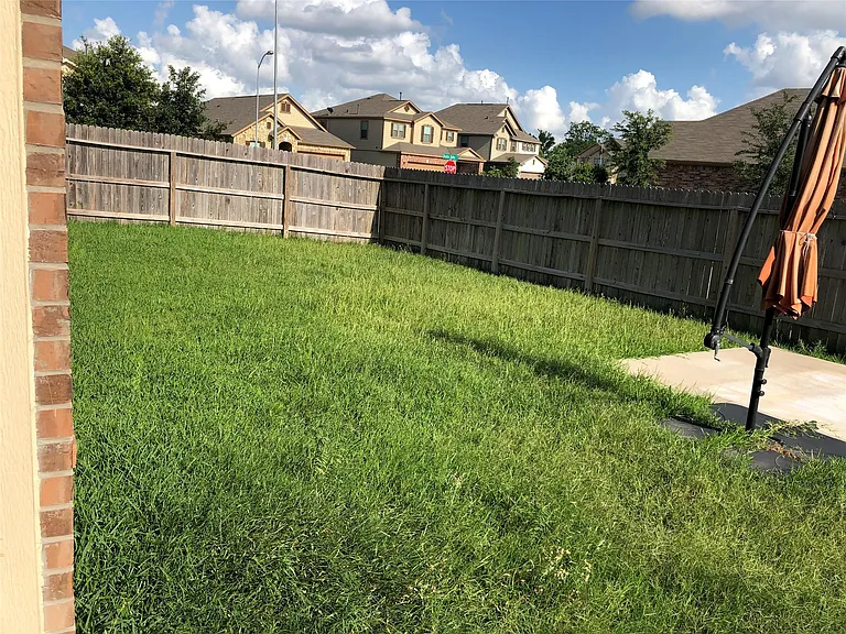 6503 Bayliss Valley Ln — Photo 27
