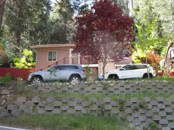 376 S State Highway 138, Crestline, CA 92325