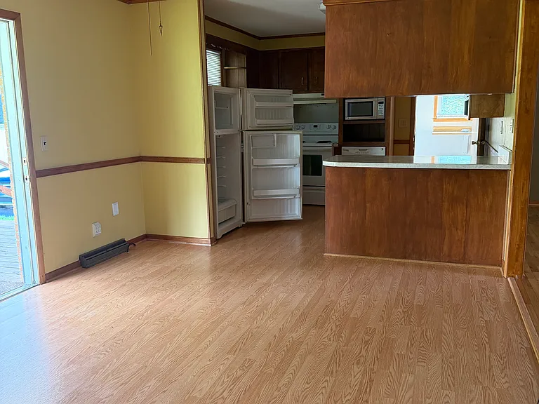 230 Park Circle Dr W — Photo 13
