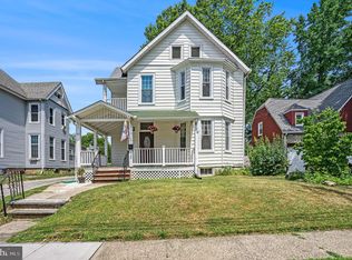 725 13th Ave, Prospect Park, PA 19076