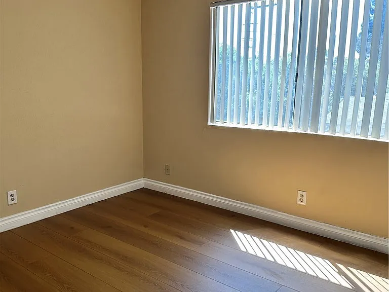 14801 Nordhoff St #14801 — Photo 11