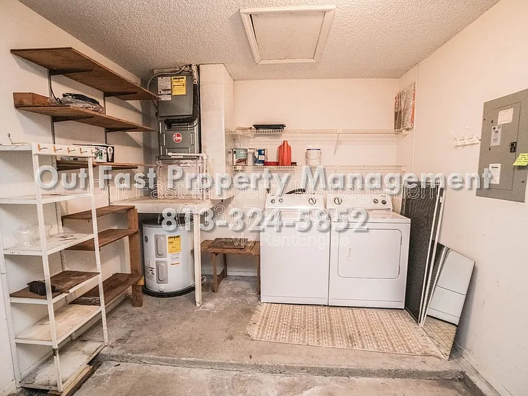 2764 Kavalier Dr — Photo 27