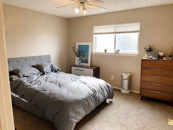 5th image of 16518 E Wesley Ave