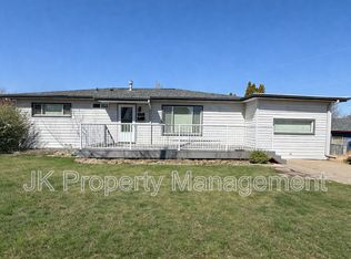 710 48th St S, Great Falls, MT 59405