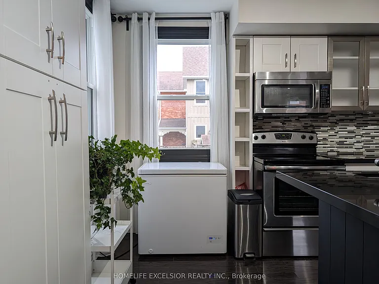 4 Albert St — Photo 6
